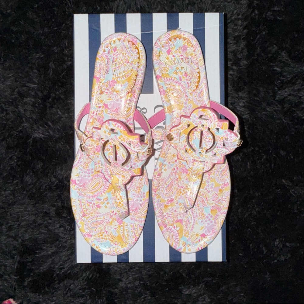 Crown‎ & Ivy™ Wylie Thong Sandals - Pink Paisley Print